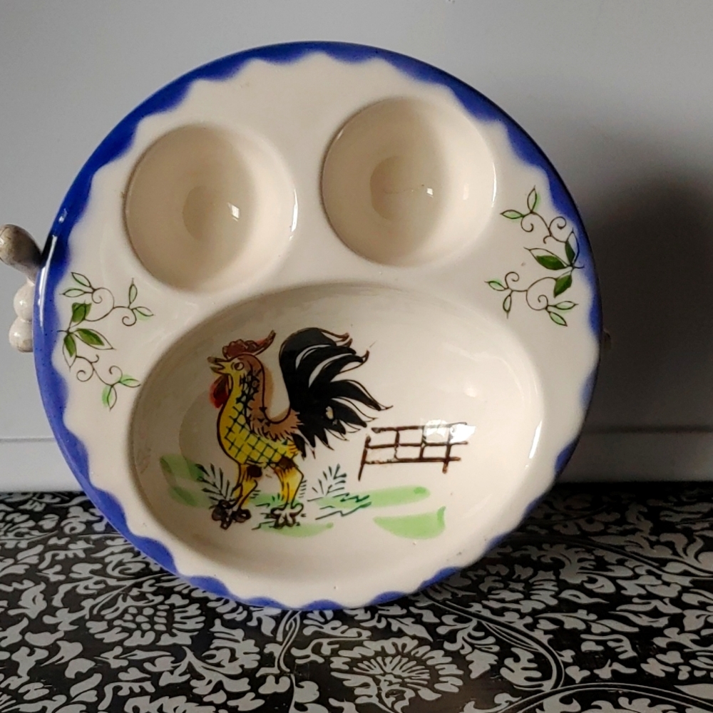 Soft boiled egg cup holder